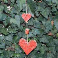 Keramikherzen rot Herz aus Keramik, handgetöpfert 9 x 9 cm + 5 x 5 cm Unikat