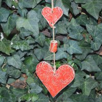 Keramikherzen rot Herz aus Keramik, handgetöpfert 9 x 9 cm + 5 x 5 cm Unikat